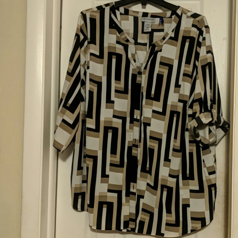 Clothes - Picture 3 of 3